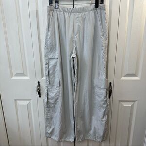 Zara Parachute Cargo Pants Wide Leg Utility Pockets Light Grey Womens Size M